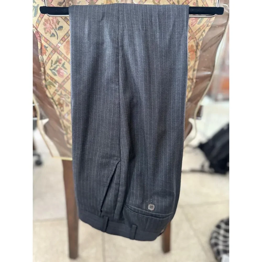 Suitsupply Grey ChalkStripe (Please see photos) - Picture 12 of 12